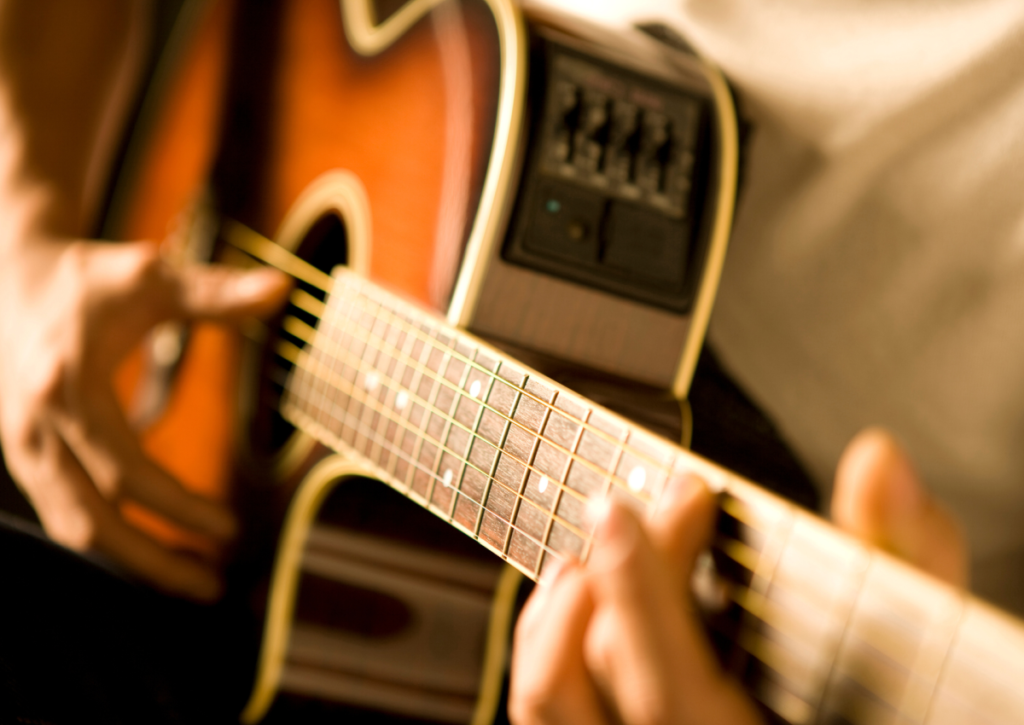 Gitary akustyczne – ile kosztują i jaką wybrać?